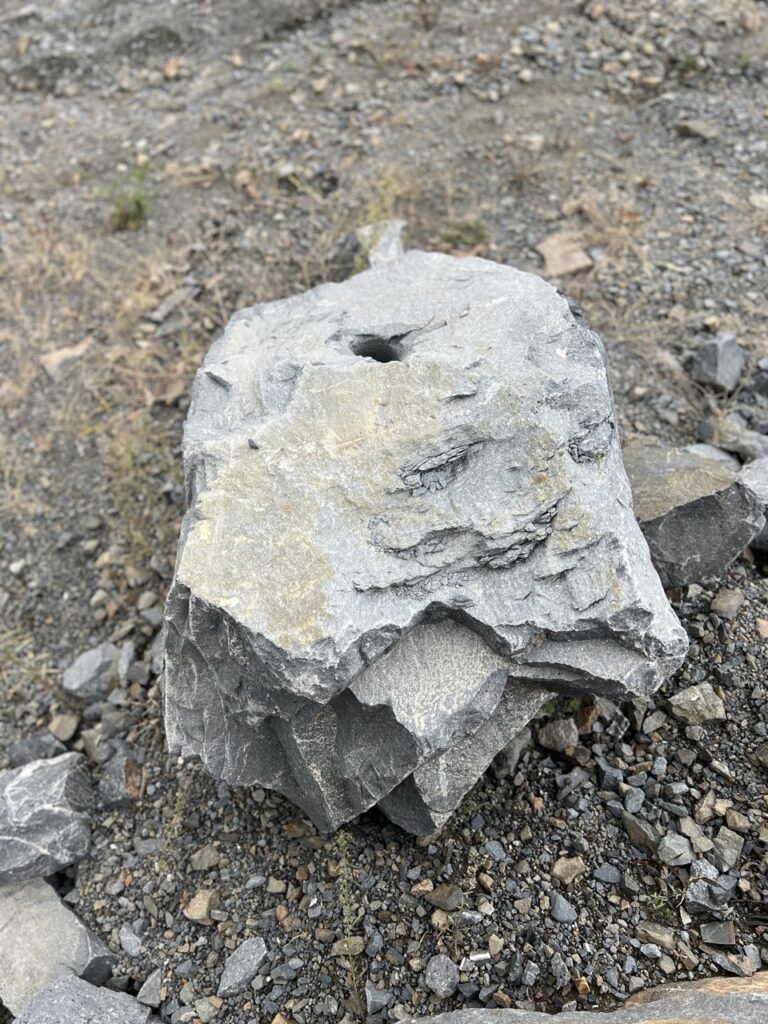 222 ve velke velikosti