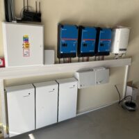 Fotovoltaika Victron baterie instalace